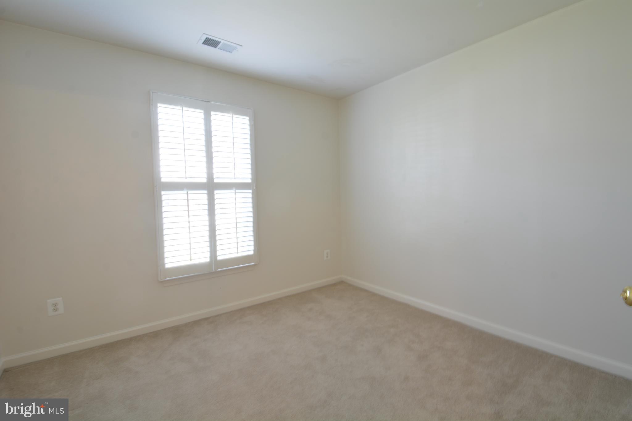 CAMERON STATION - Residential Lease