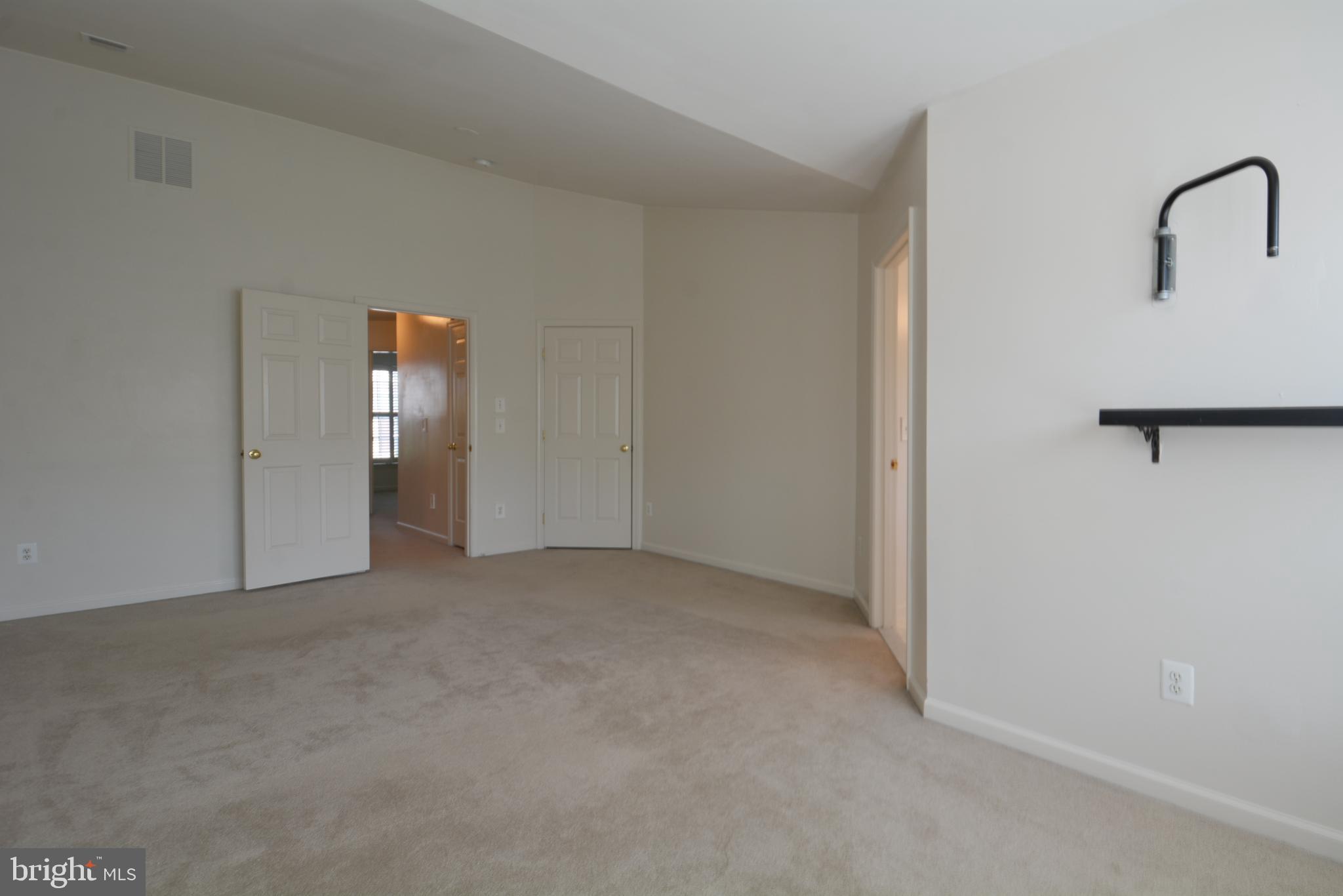 CAMERON STATION - Residential Lease