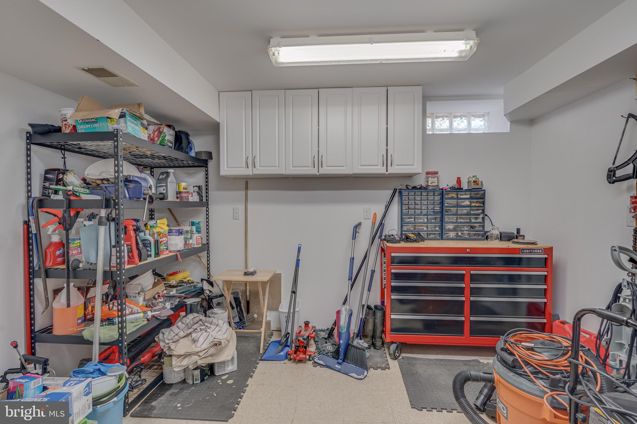 MEADOWLANDS - Residential