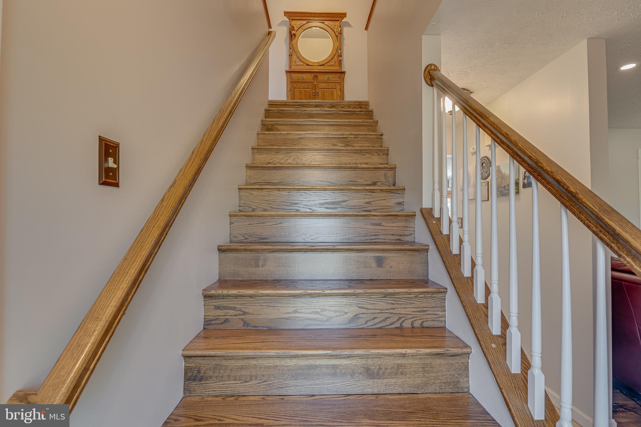 MEADOWLANDS - Residential