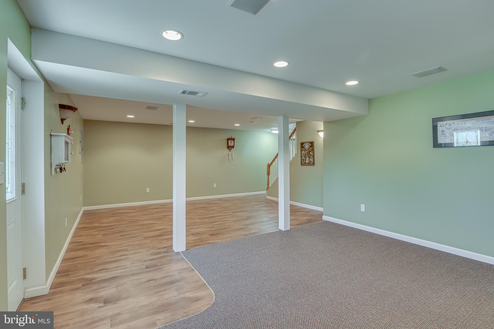 MEADOWLANDS - Residential