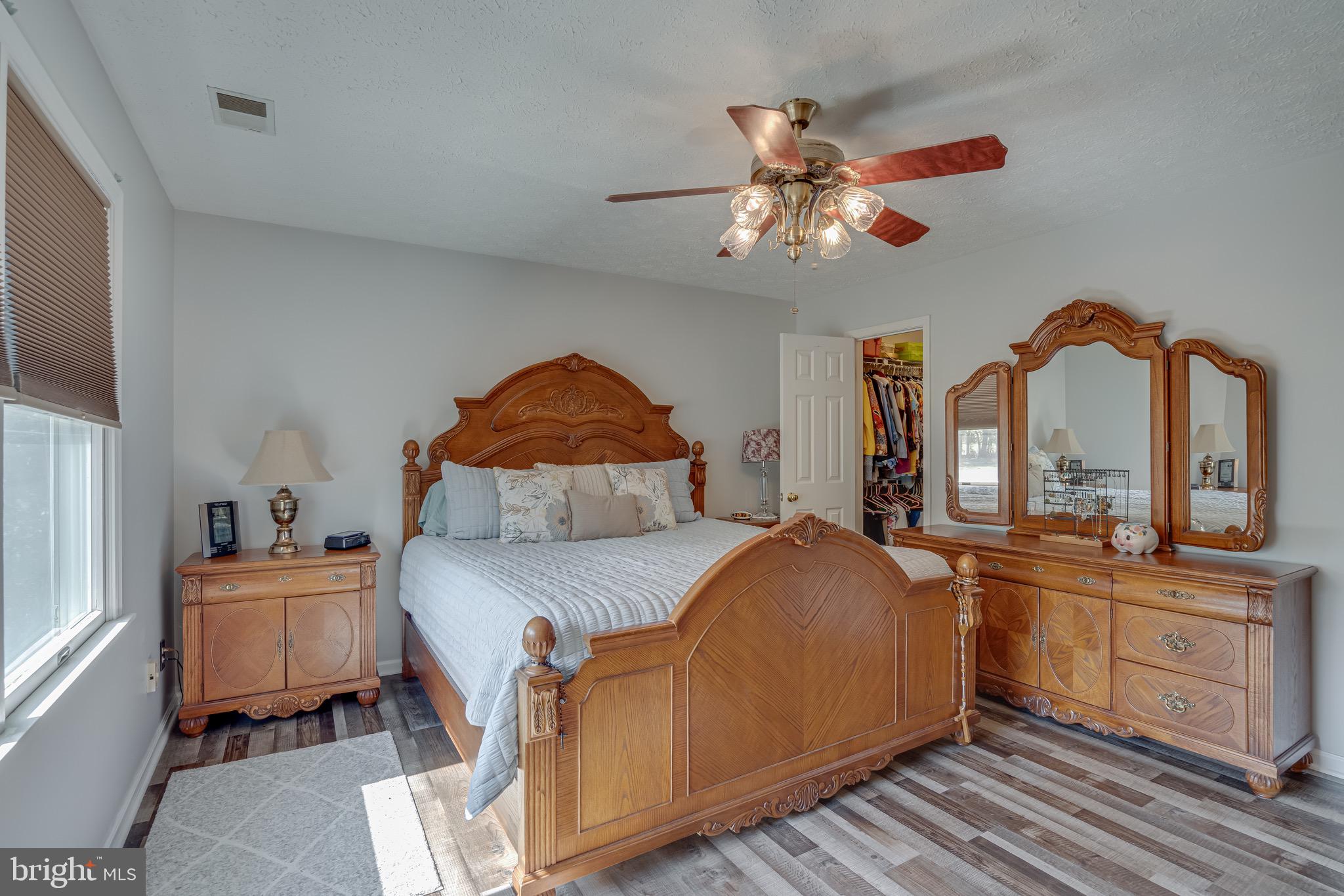 MEADOWLANDS - Residential