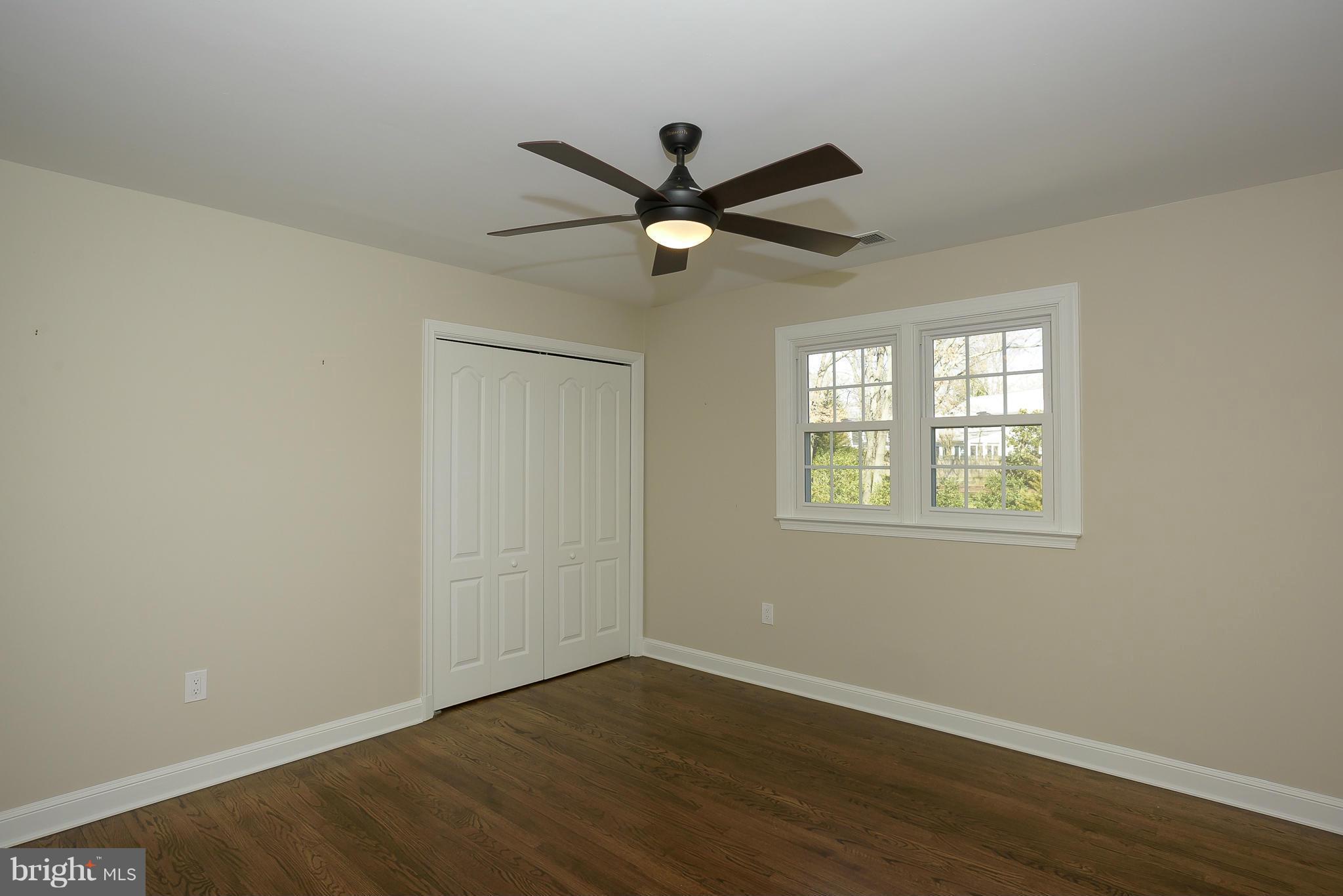 POINT FIELD LANDING - Residential