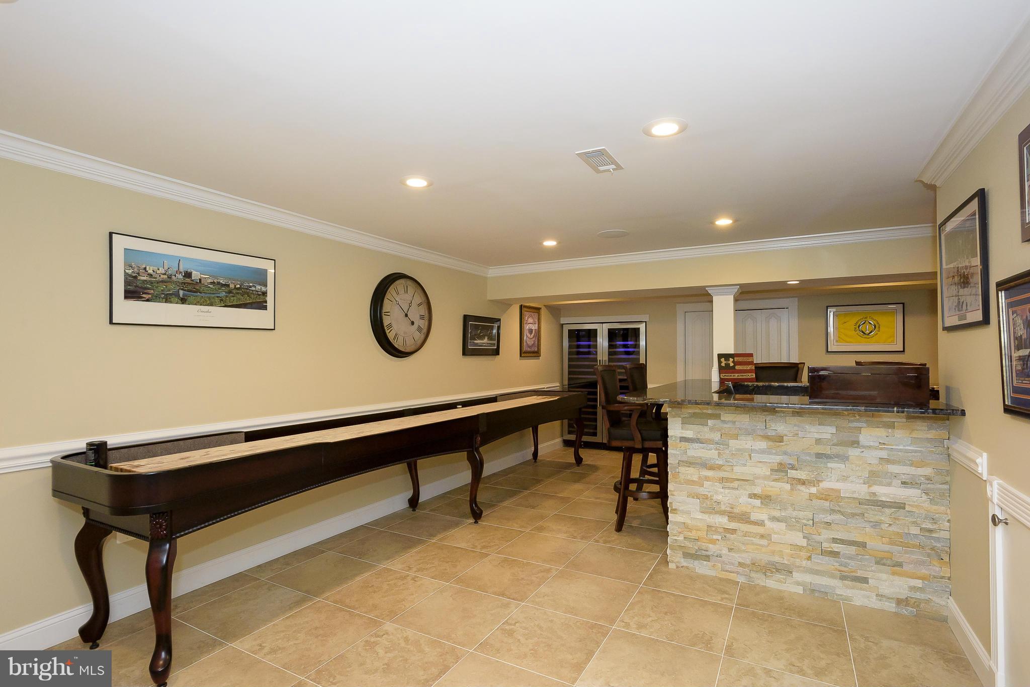 POINT FIELD LANDING - Residential