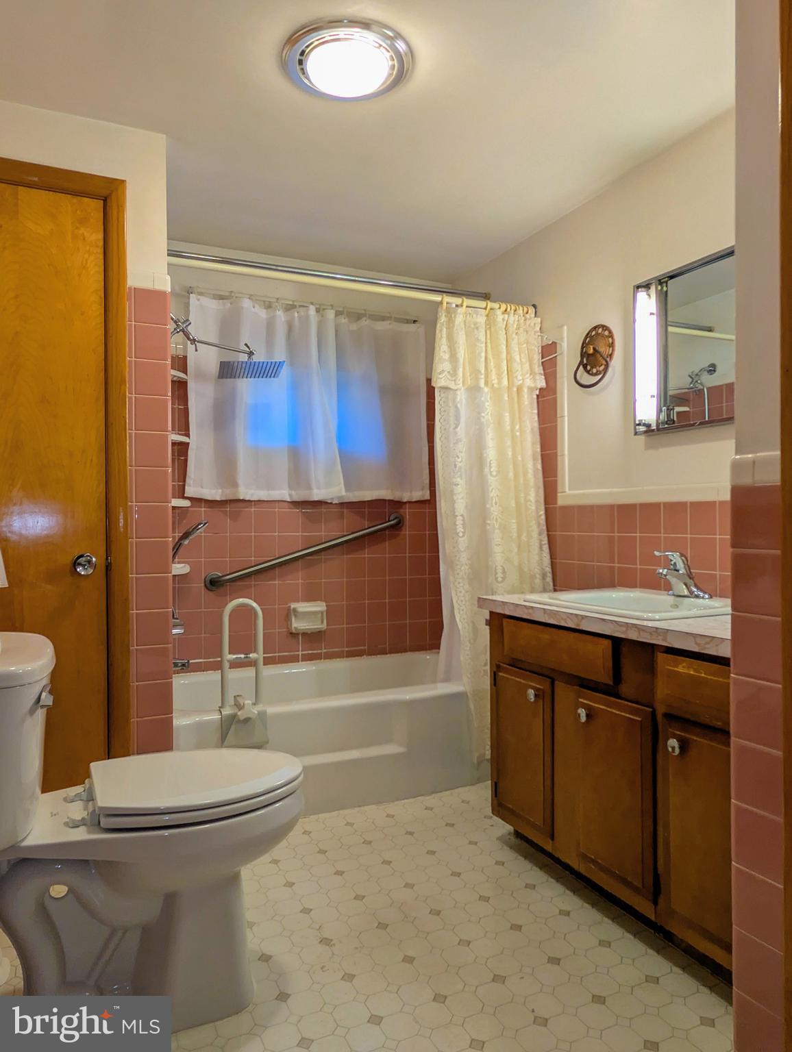 BOROUGH OF EVERETT - Residential