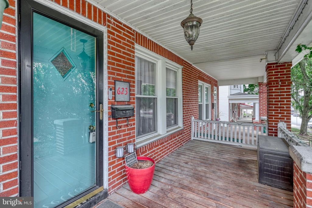Photo of 623 N George Street, YORK, PA 17404 (MLS # PAYK2090810)
