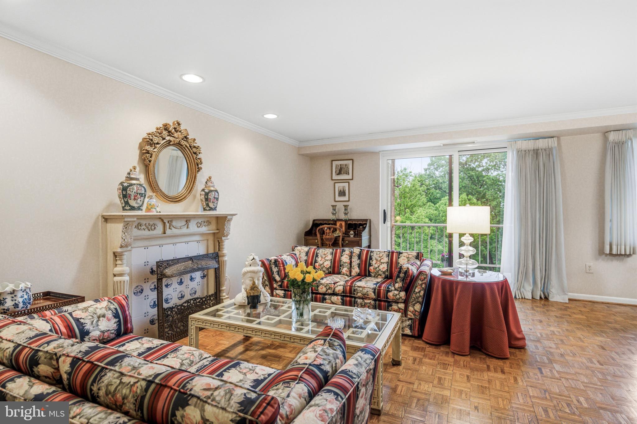1655 OAKWOOD DRIVE CONDO 316