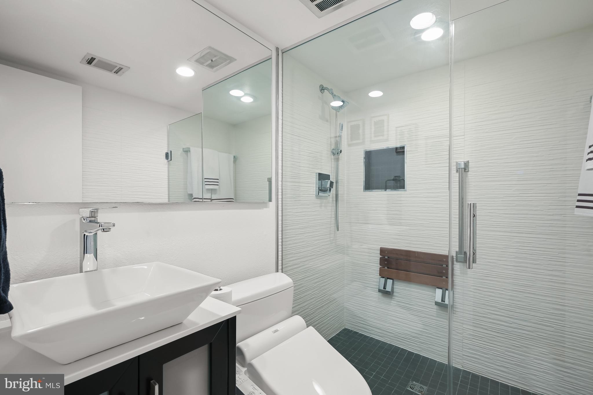 RED COAT WOODS - Residential