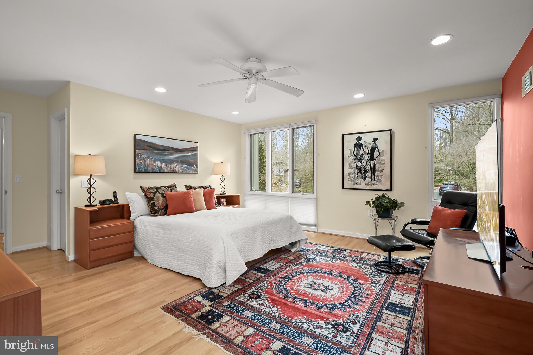 RED COAT WOODS - Residential