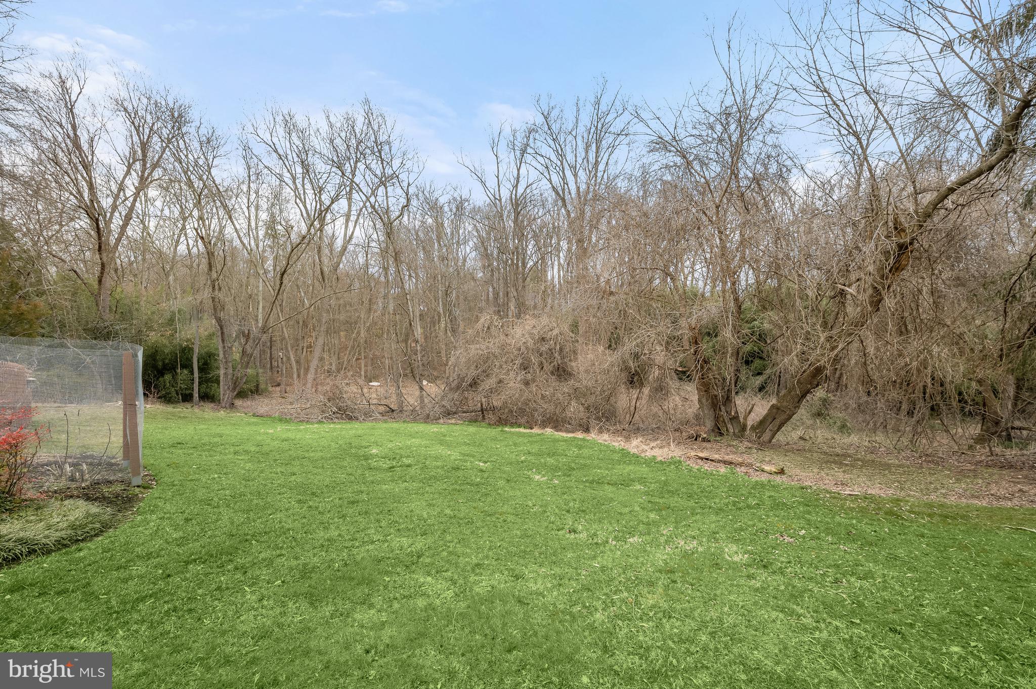 RED COAT WOODS - Residential