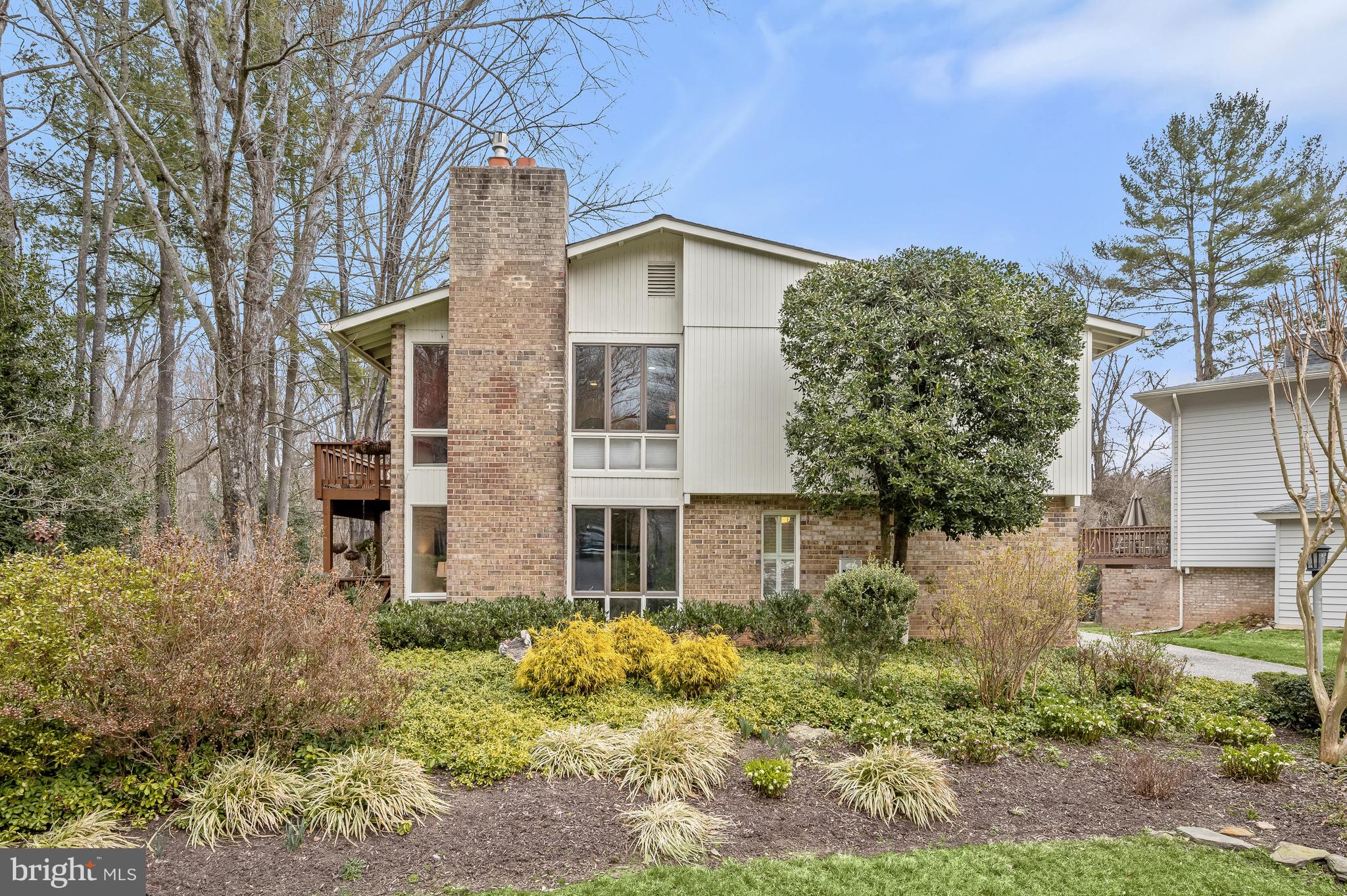 RED COAT WOODS - Residential