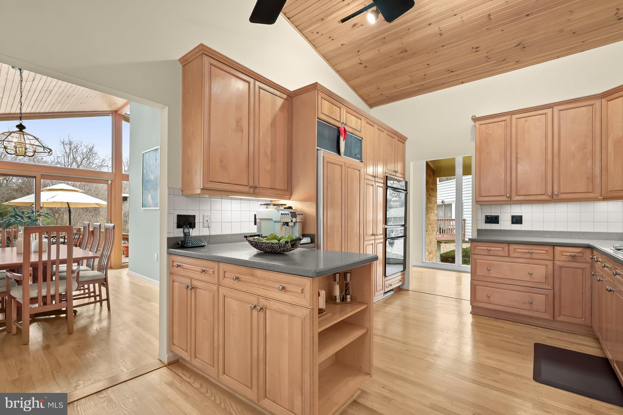 RED COAT WOODS - Residential