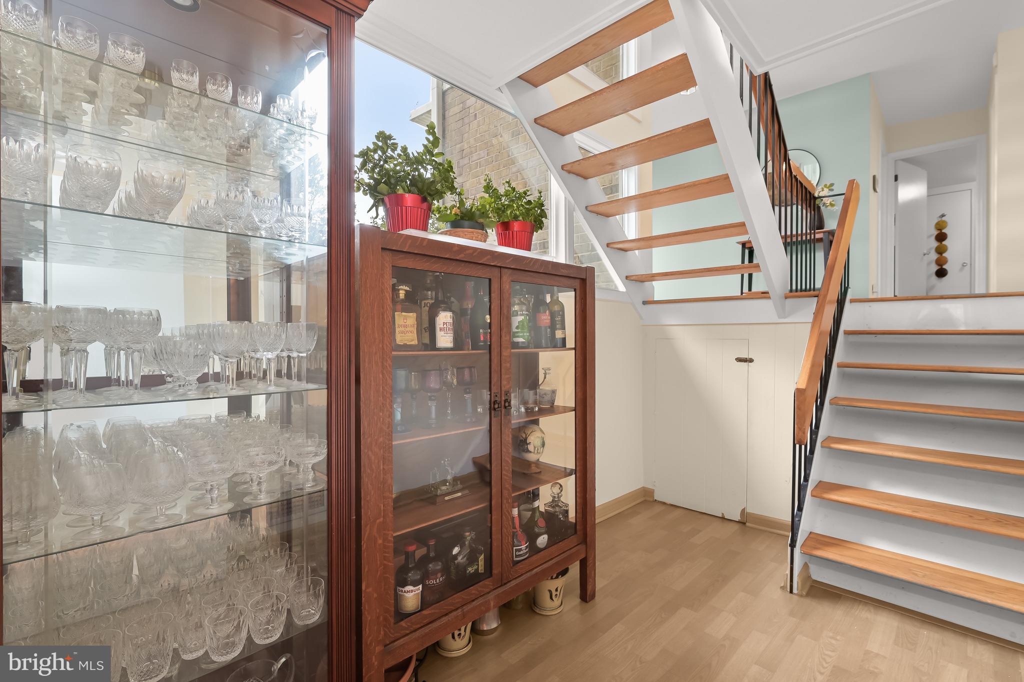 RED COAT WOODS - Residential