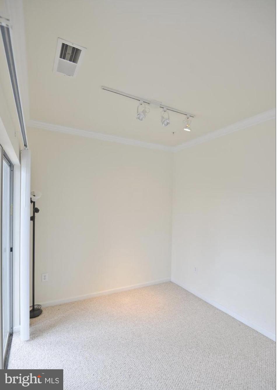 LEGATO CORNER - Residential Lease