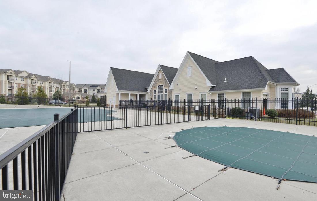 LEGATO CORNER - Residential Lease