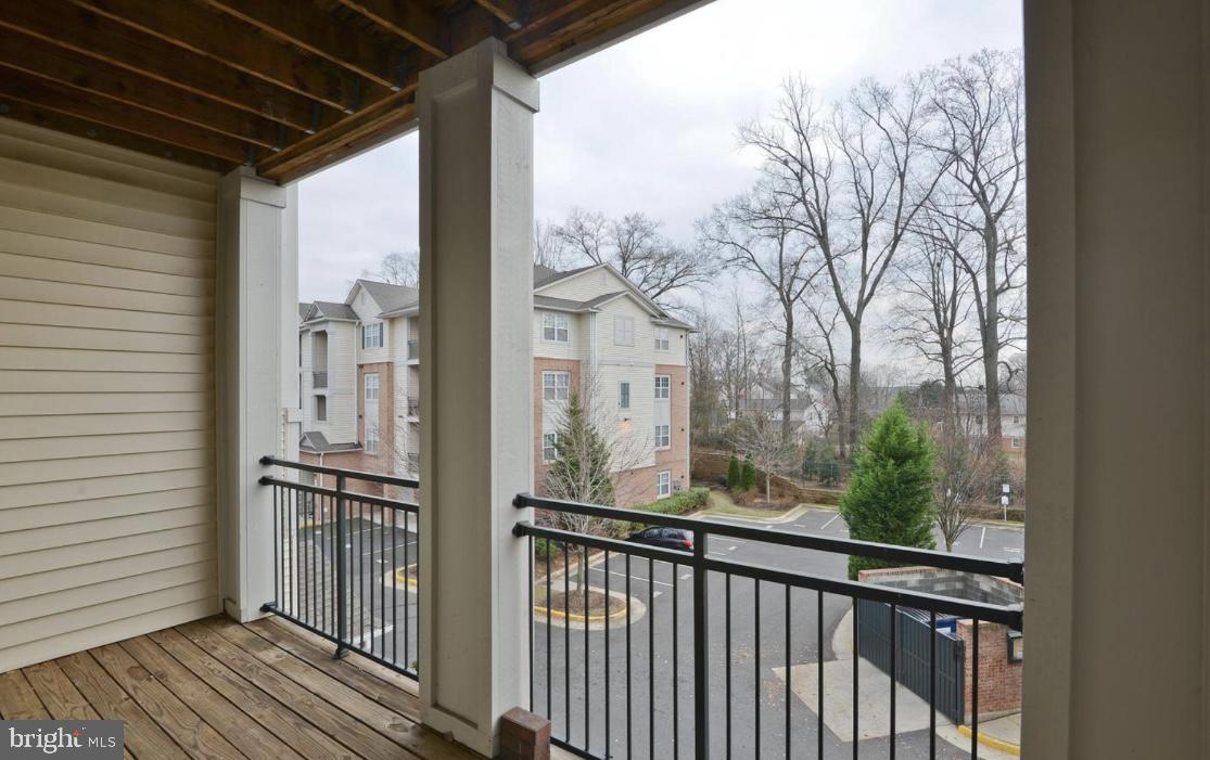 LEGATO CORNER - Residential Lease