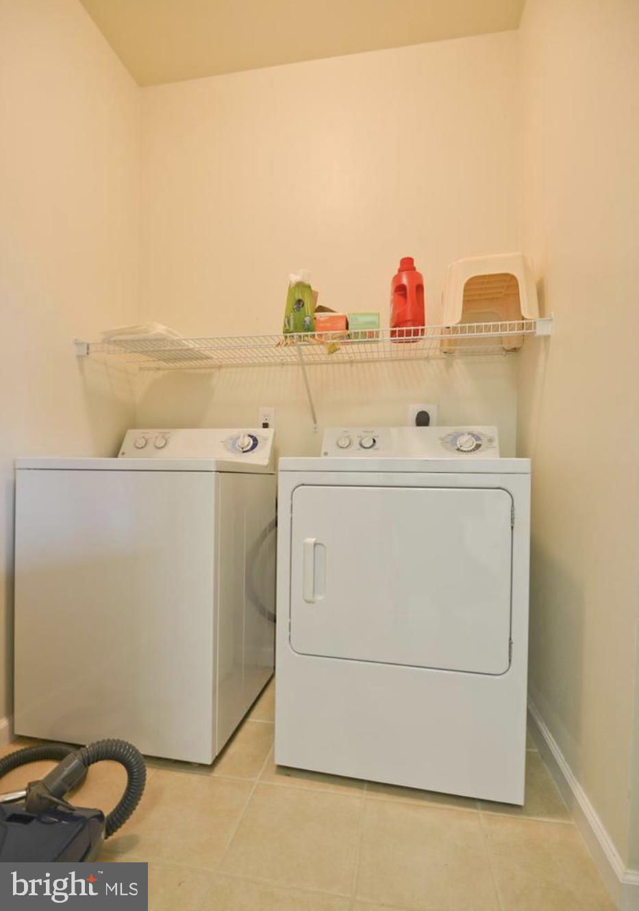 LEGATO CORNER - Residential Lease