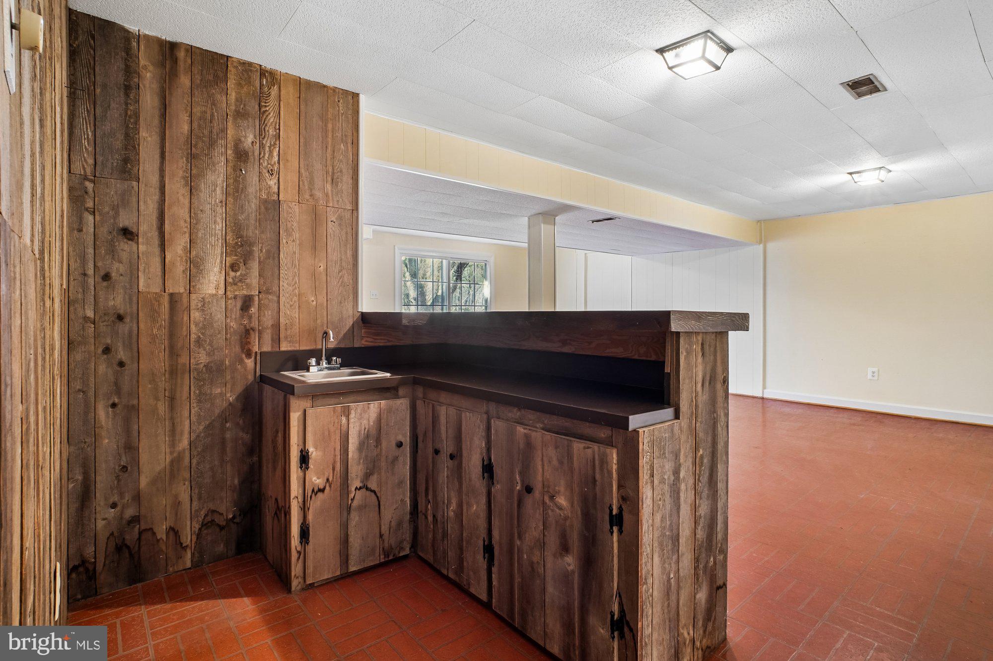 BARRISTERS PLACE - Residential