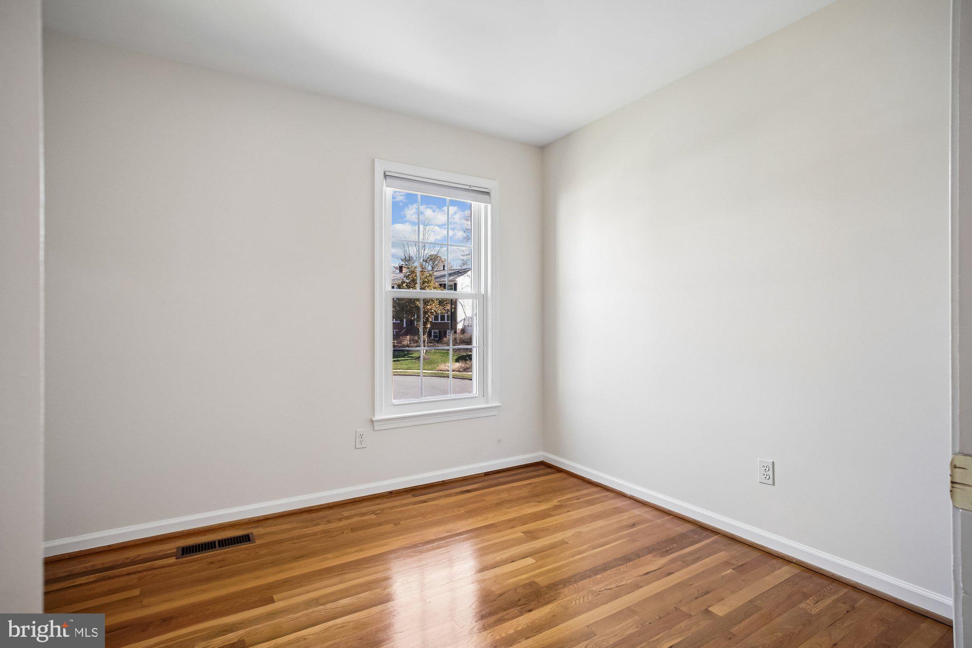 BARRISTERS PLACE - Residential