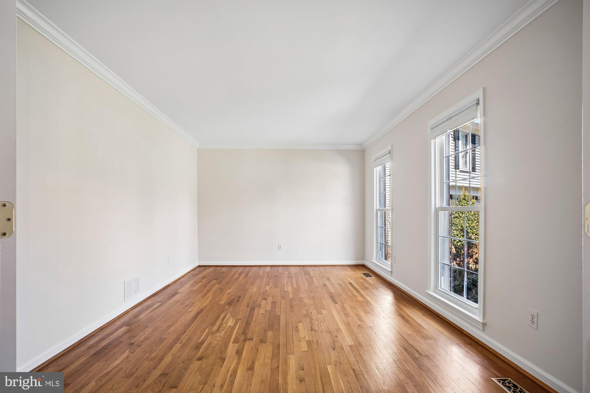 BARRISTERS PLACE - Residential