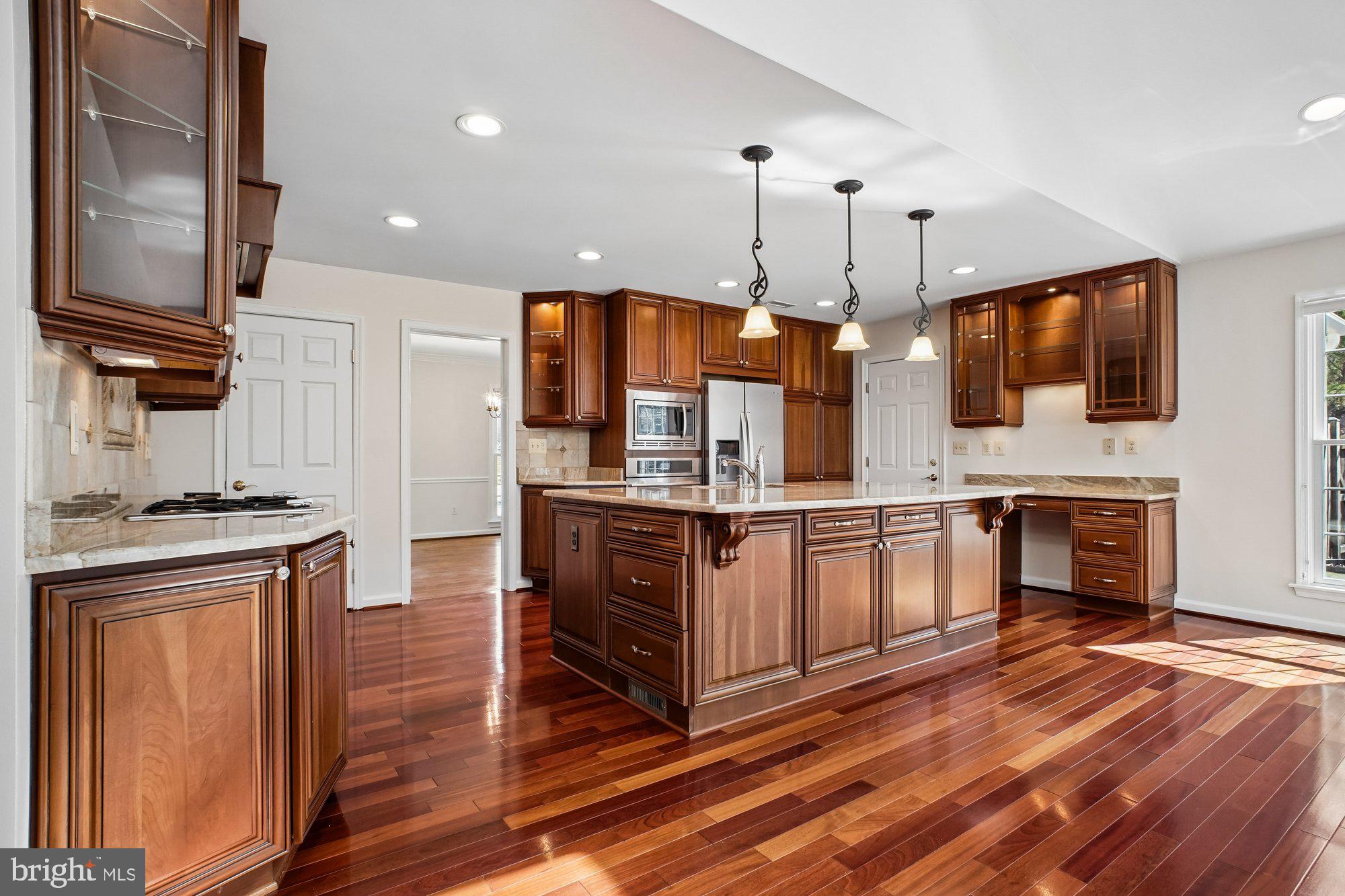 BARRISTERS PLACE - Residential