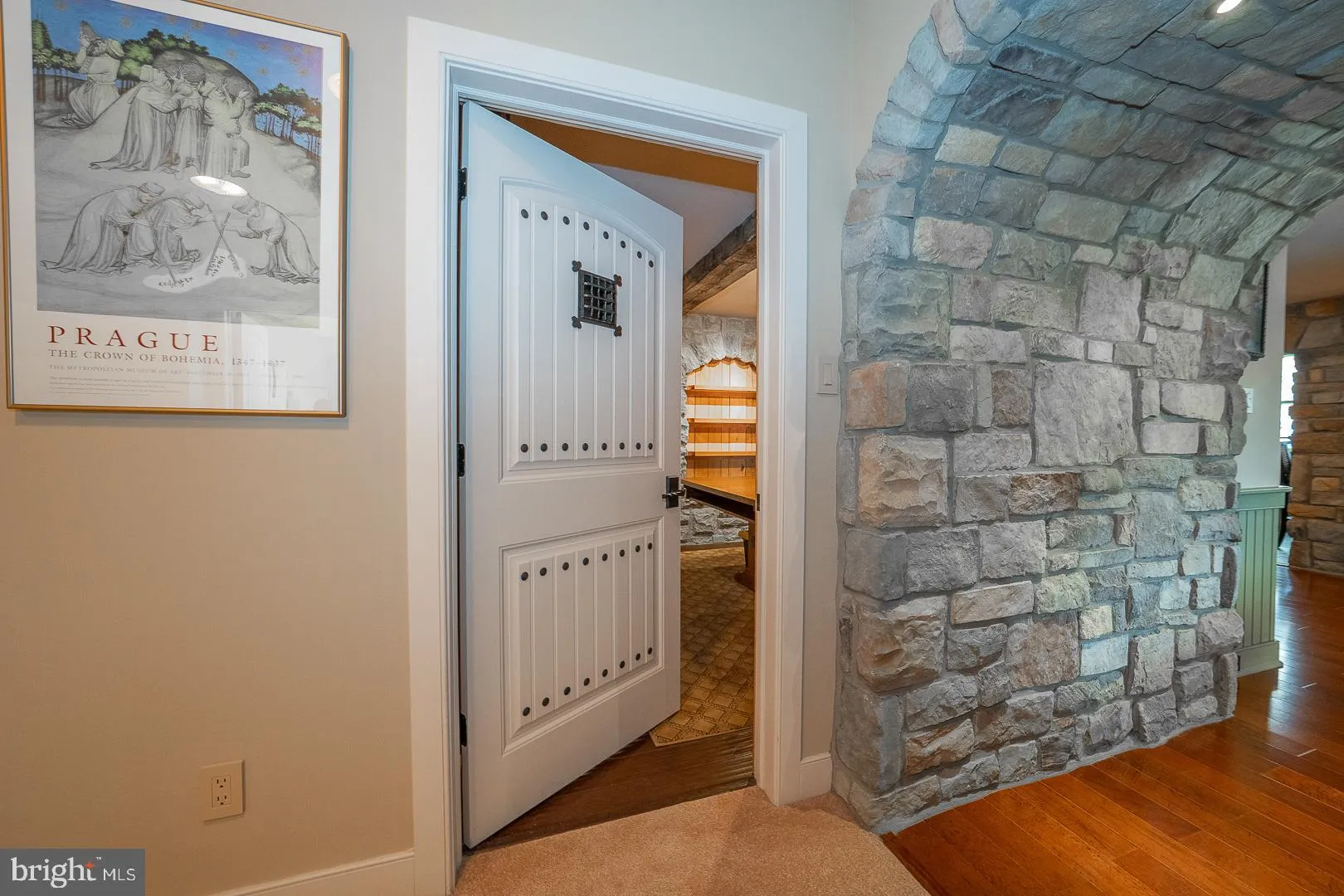 Downingtown, Pennsylvania 19335, United States, 4 Bedrooms Bedrooms, ,5 BathroomsBathrooms,Residential,Pending,4573