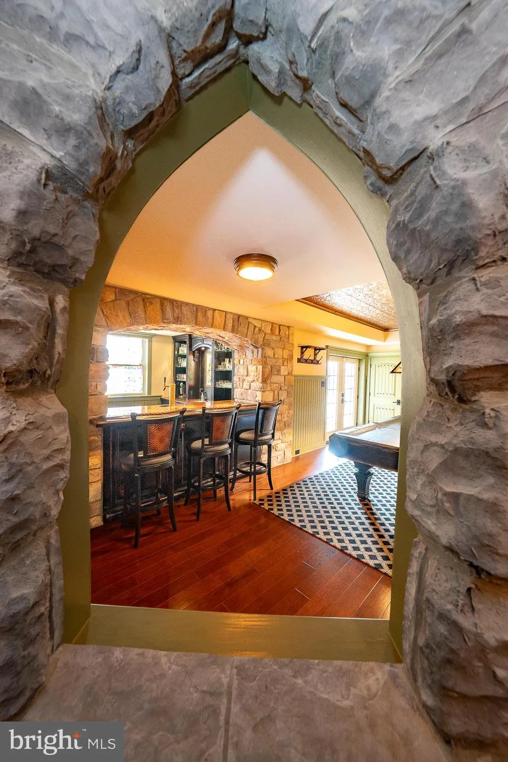 Downingtown, Pennsylvania 19335, United States, 4 Bedrooms Bedrooms, ,5 BathroomsBathrooms,Residential,Pending,4573