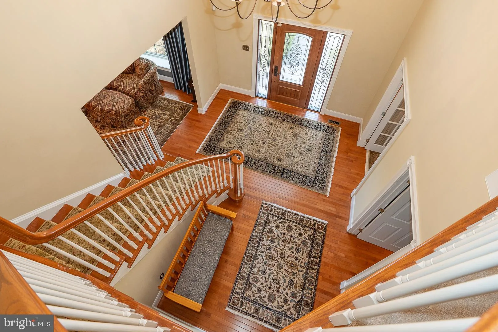 Downingtown, Pennsylvania 19335, United States, 4 Bedrooms Bedrooms, ,5 BathroomsBathrooms,Residential,Pending,4573