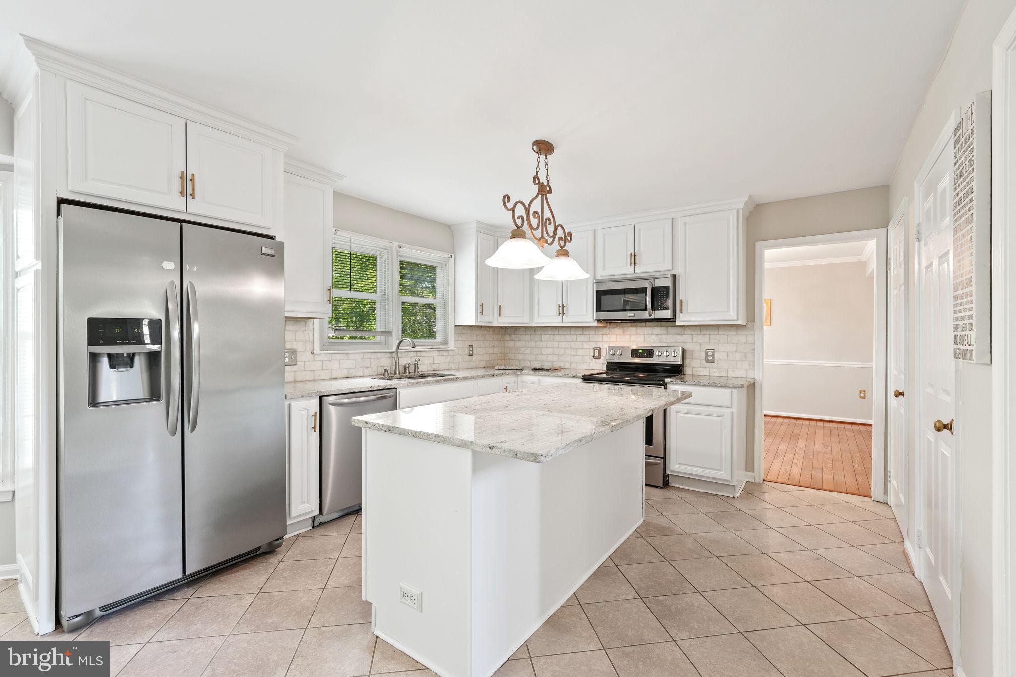 SUMMERWOOD - Residential Lease