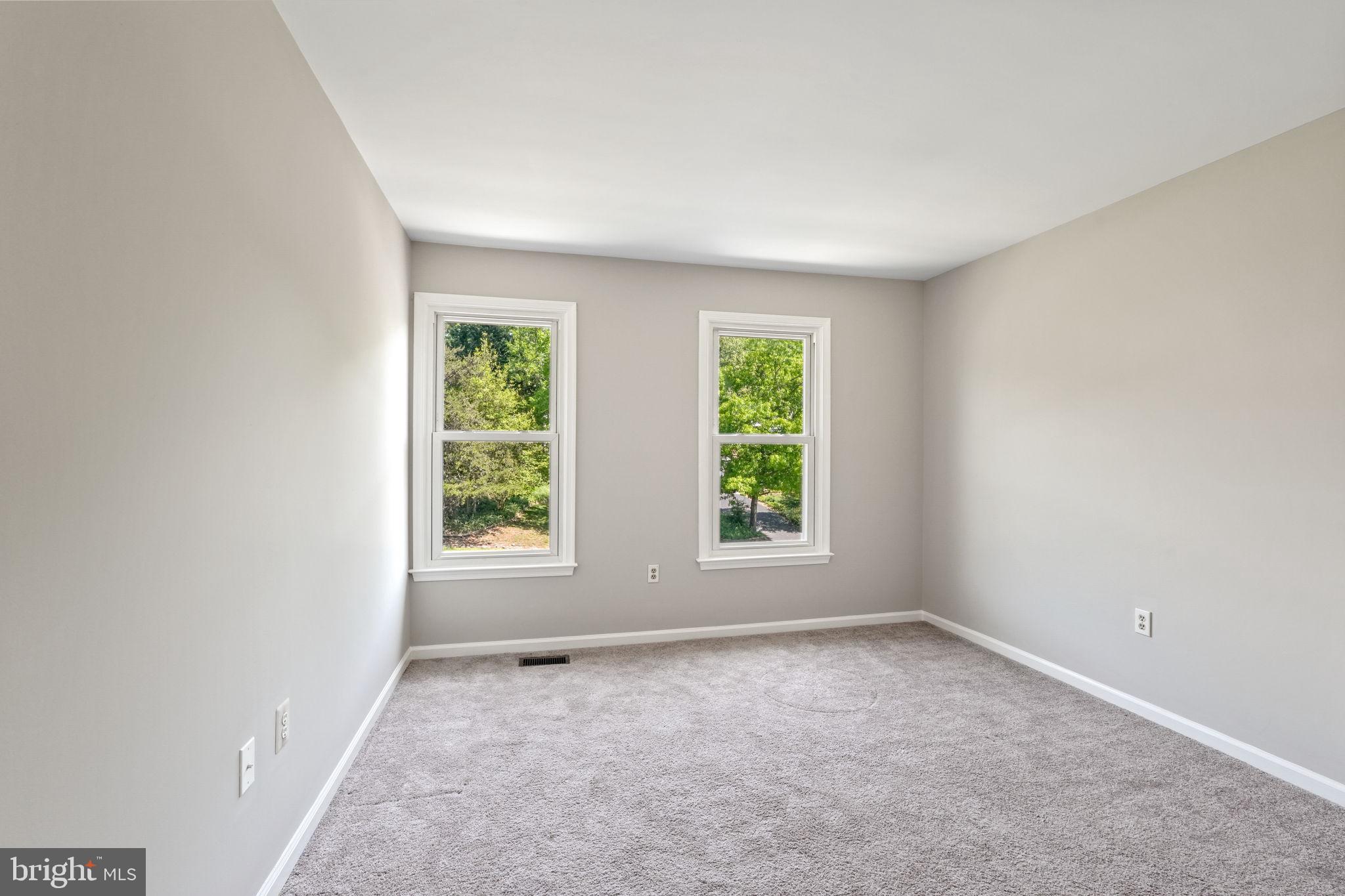 SUMMERWOOD - Residential Lease