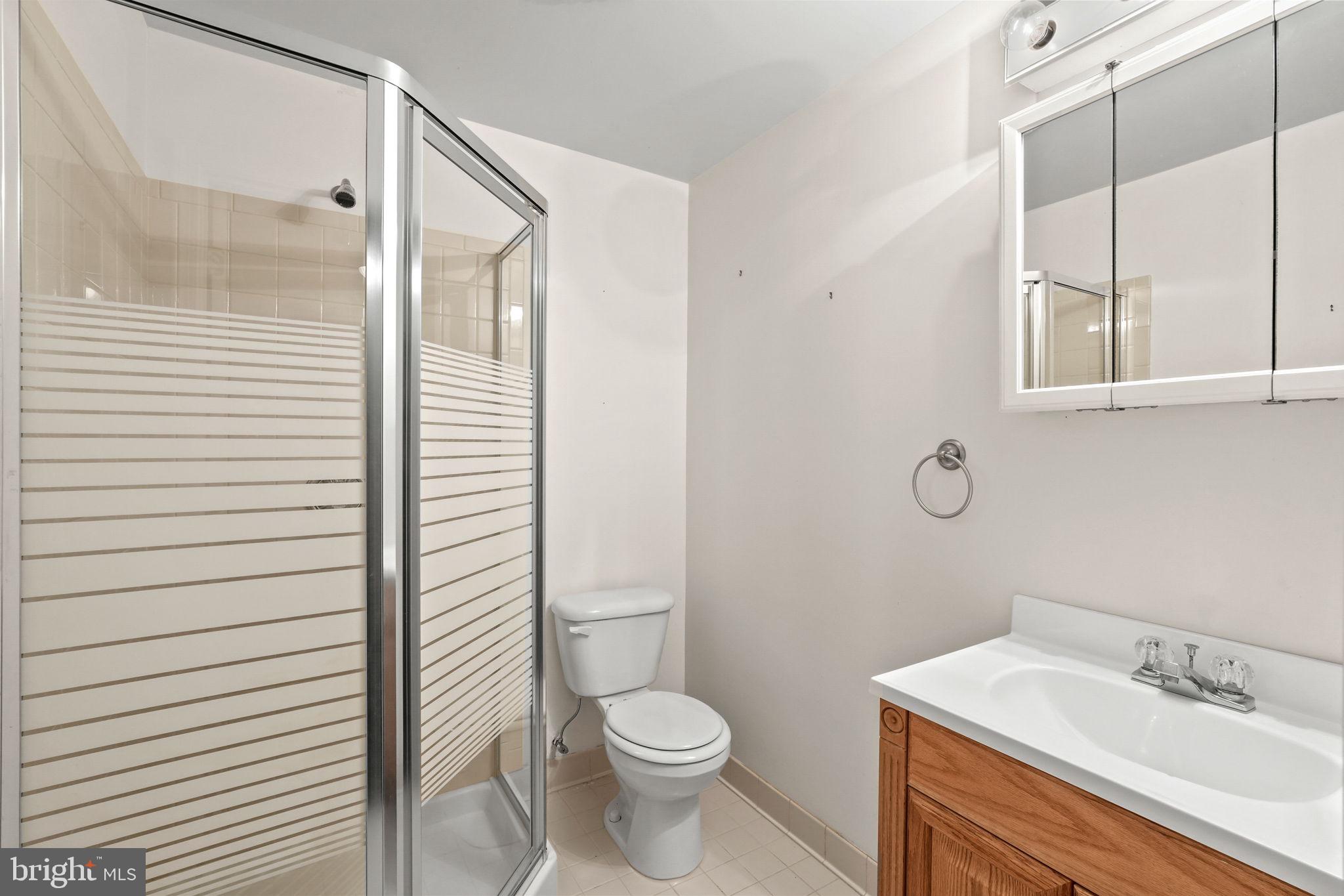 SUMMERWOOD - Residential Lease