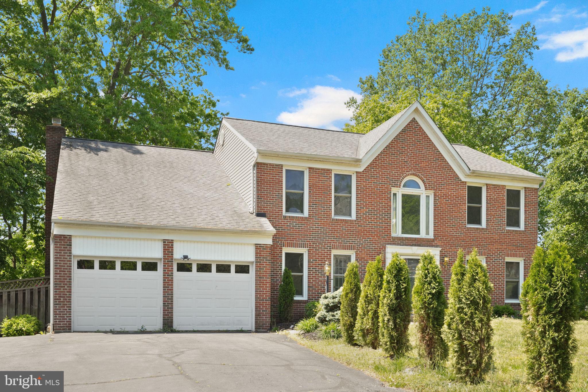 SUMMERWOOD - Residential Lease