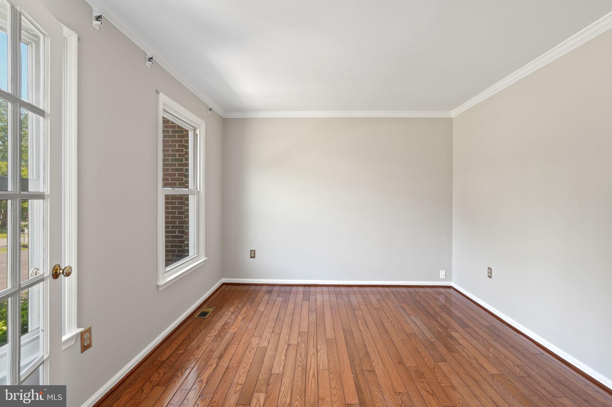 SUMMERWOOD - Residential Lease