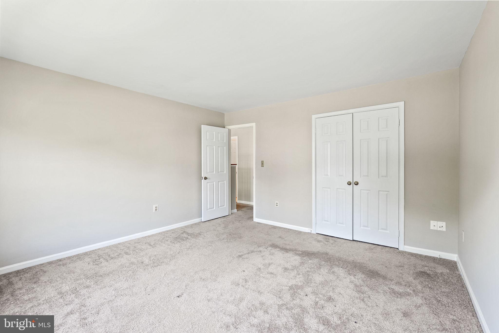 SUMMERWOOD - Residential Lease