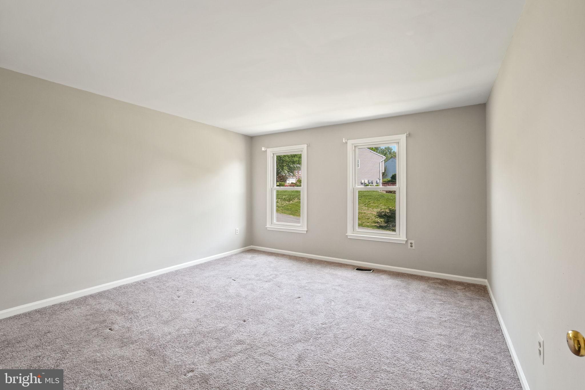 SUMMERWOOD - Residential Lease