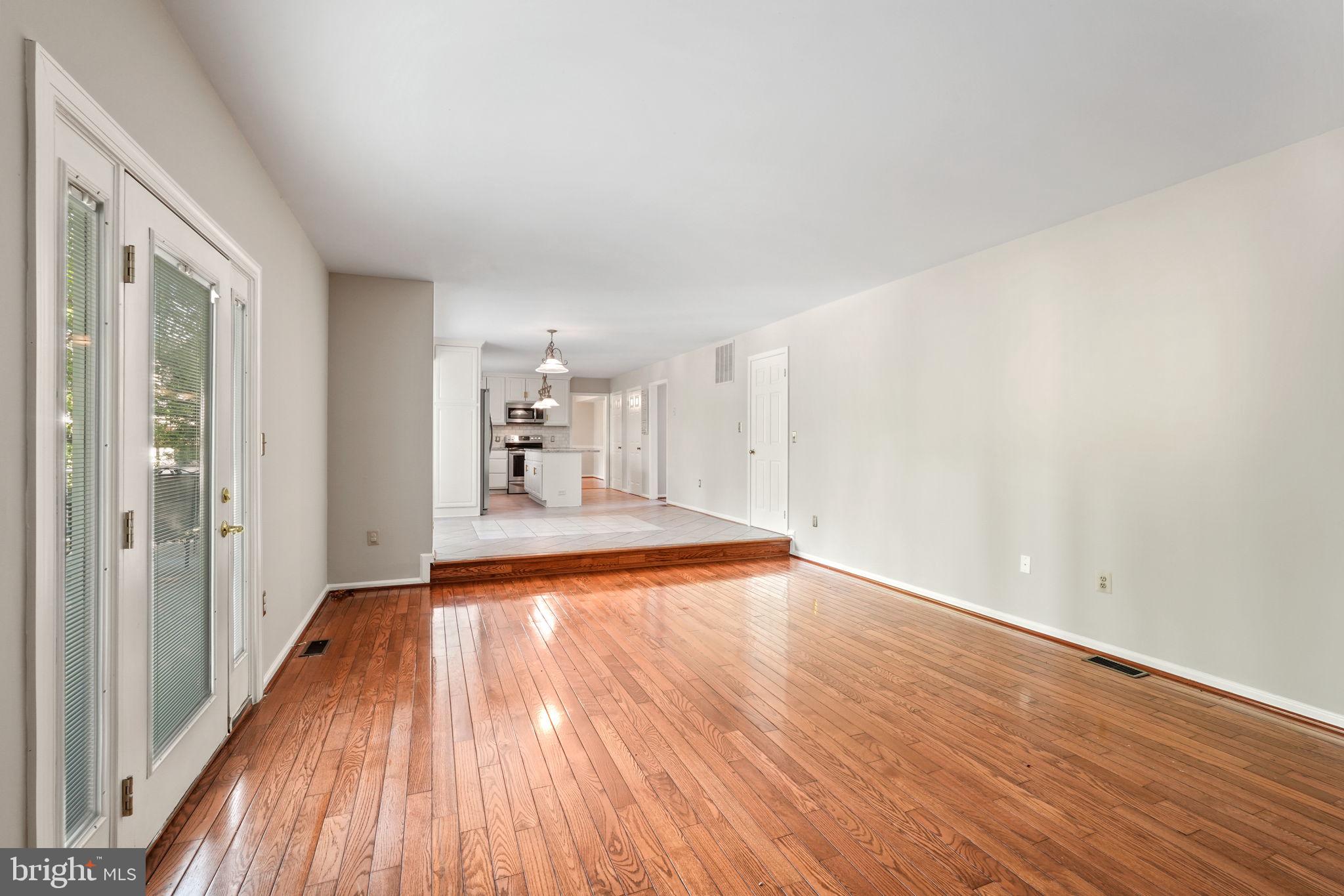 SUMMERWOOD - Residential Lease