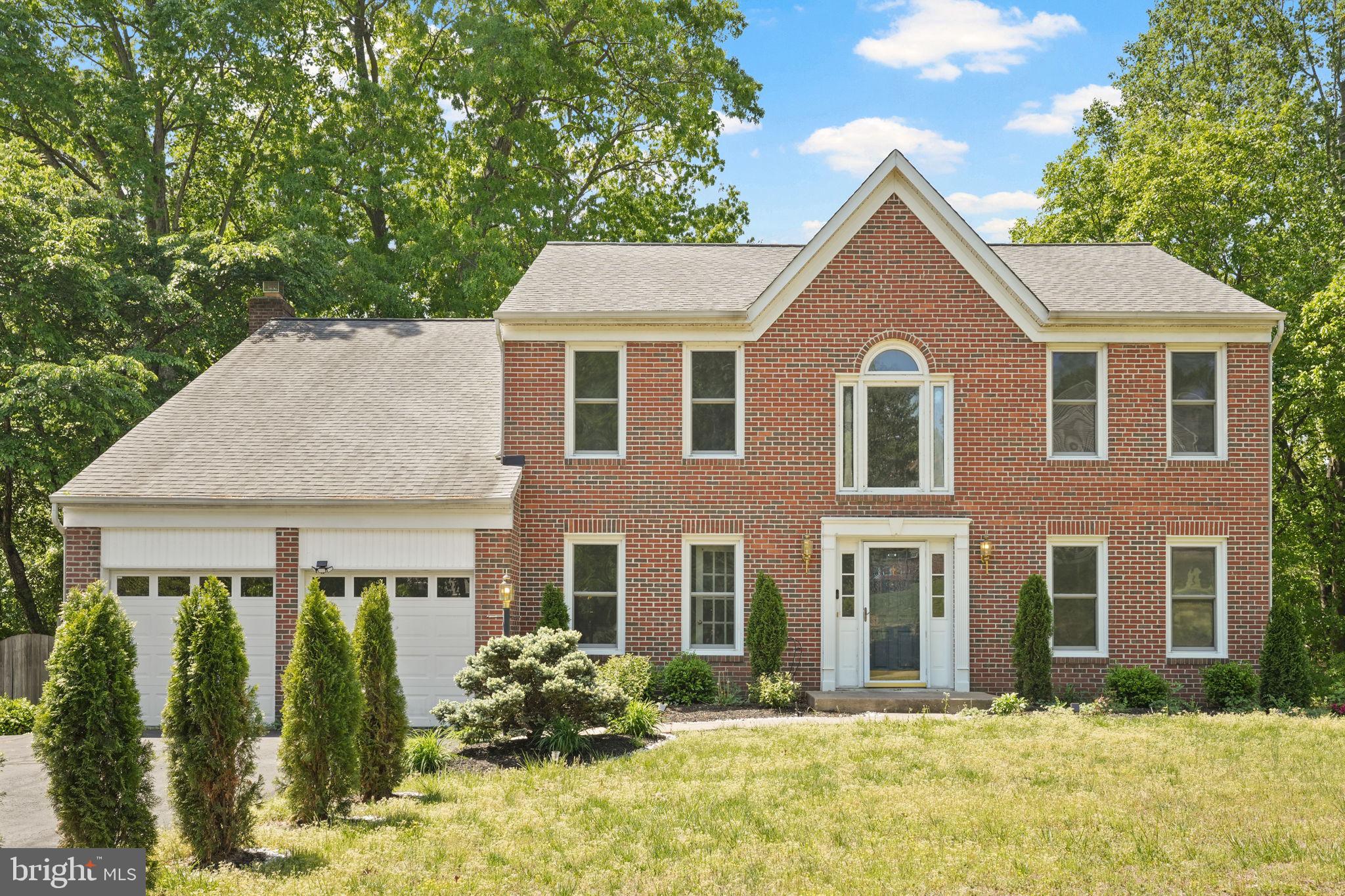 SUMMERWOOD - Residential Lease