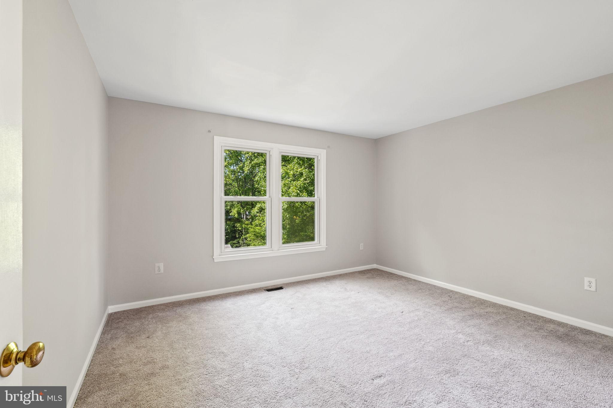 SUMMERWOOD - Residential Lease