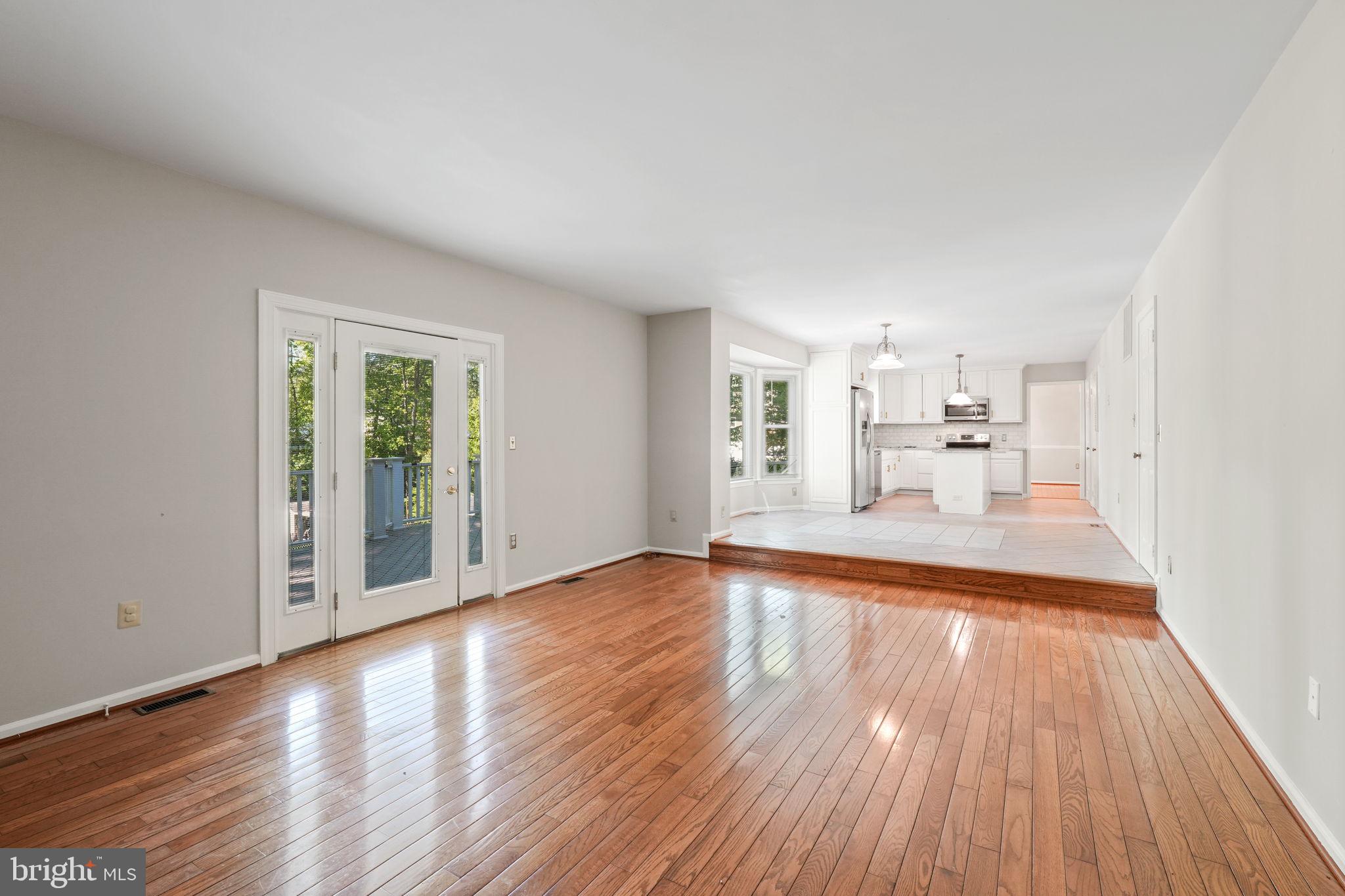 SUMMERWOOD - Residential Lease