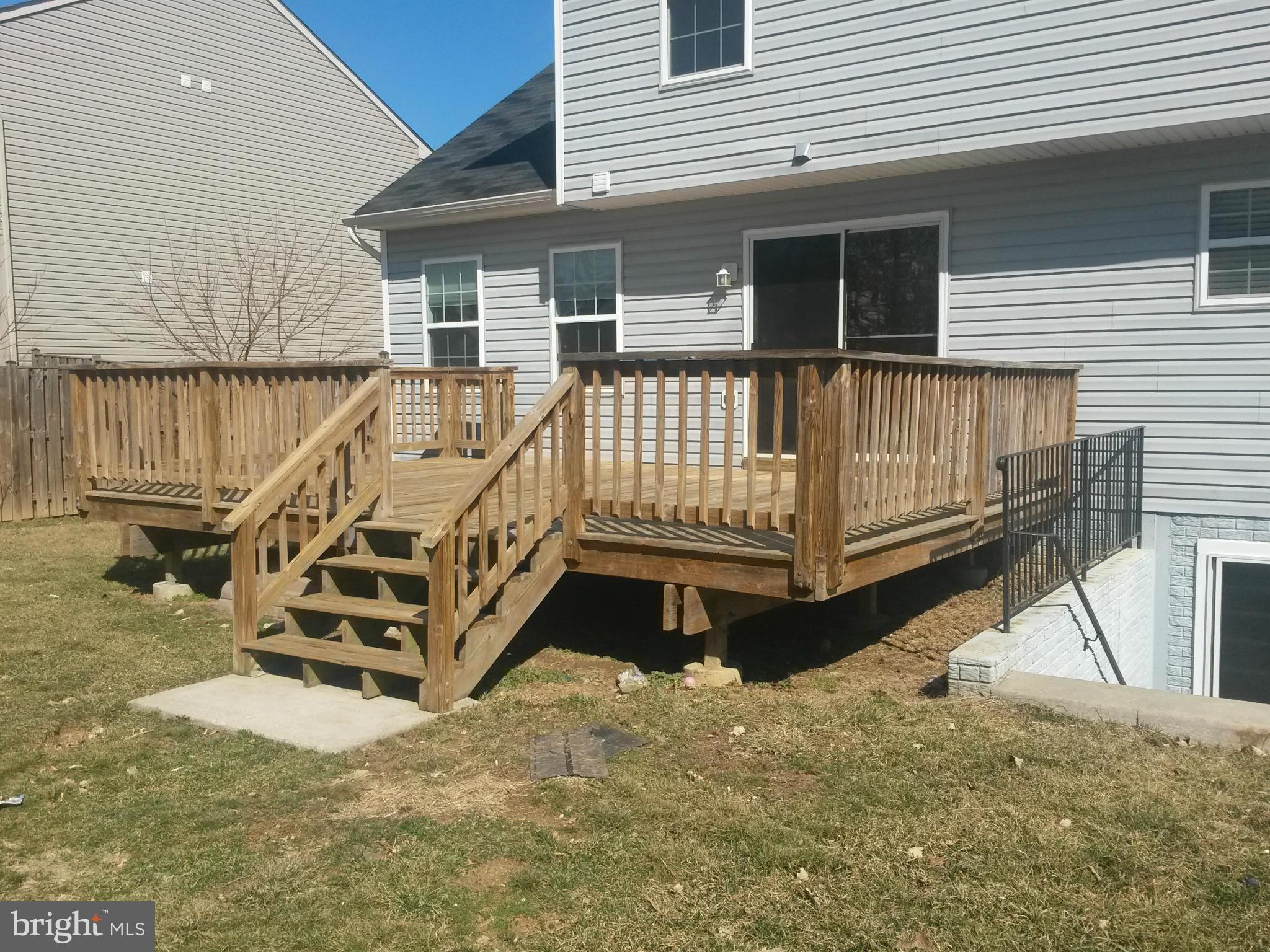 SYCAMORE VILLAGE - Residential Lease