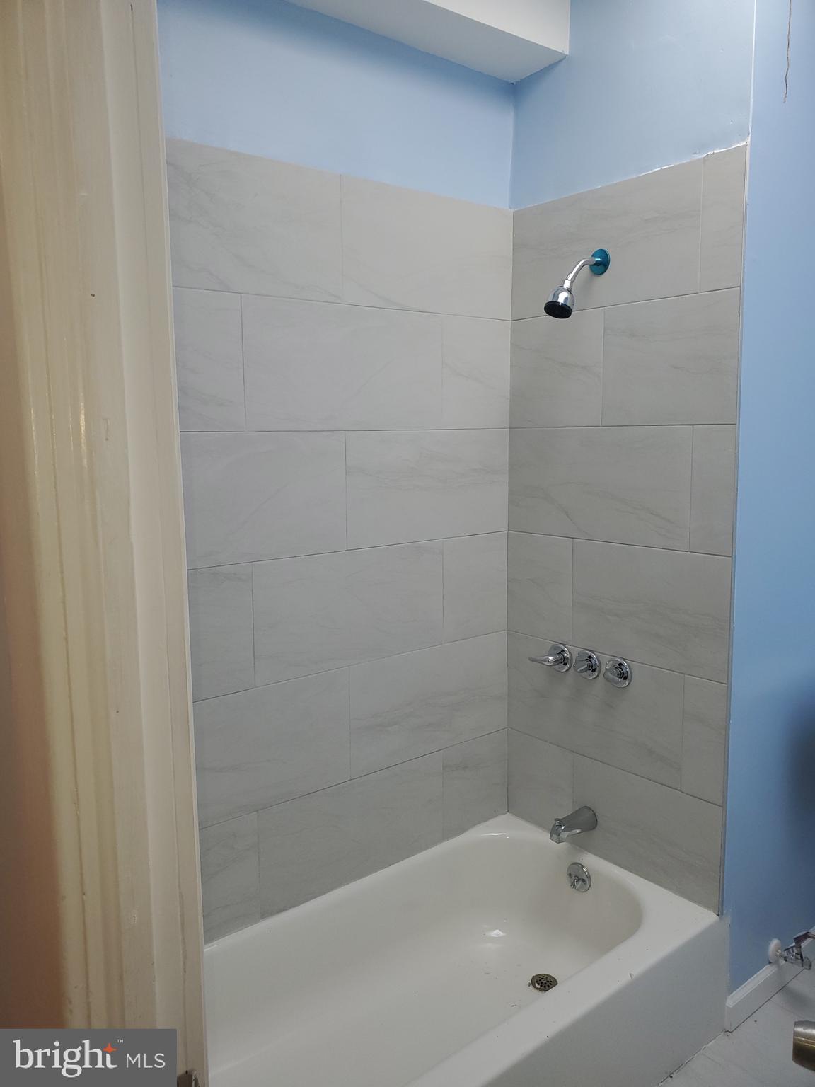 PARKSIDE - Residential Lease