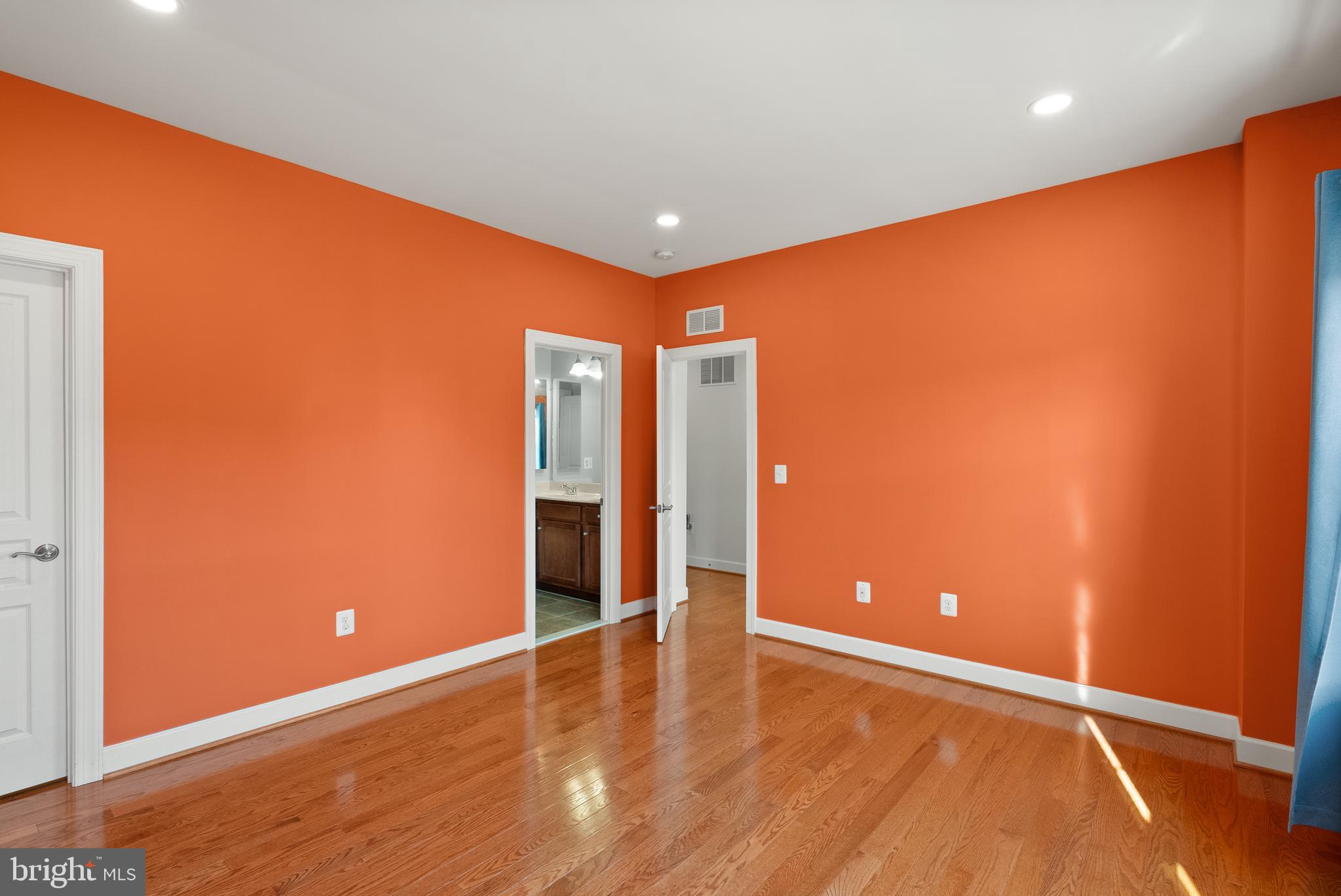 HOPE HILL CROSSING - Residential