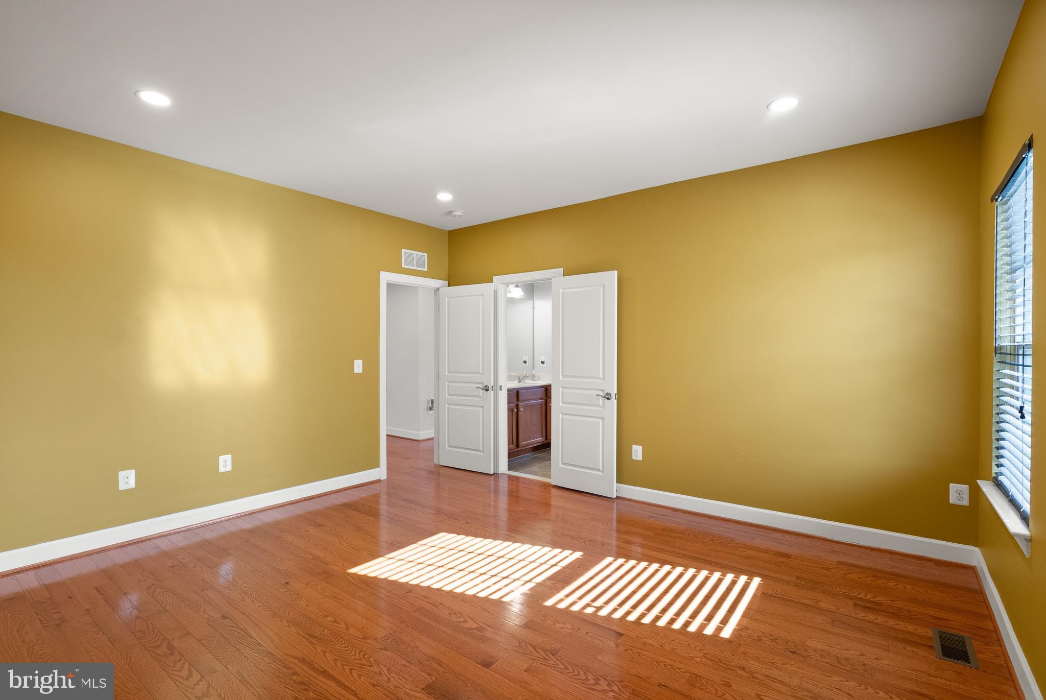 HOPE HILL CROSSING - Residential