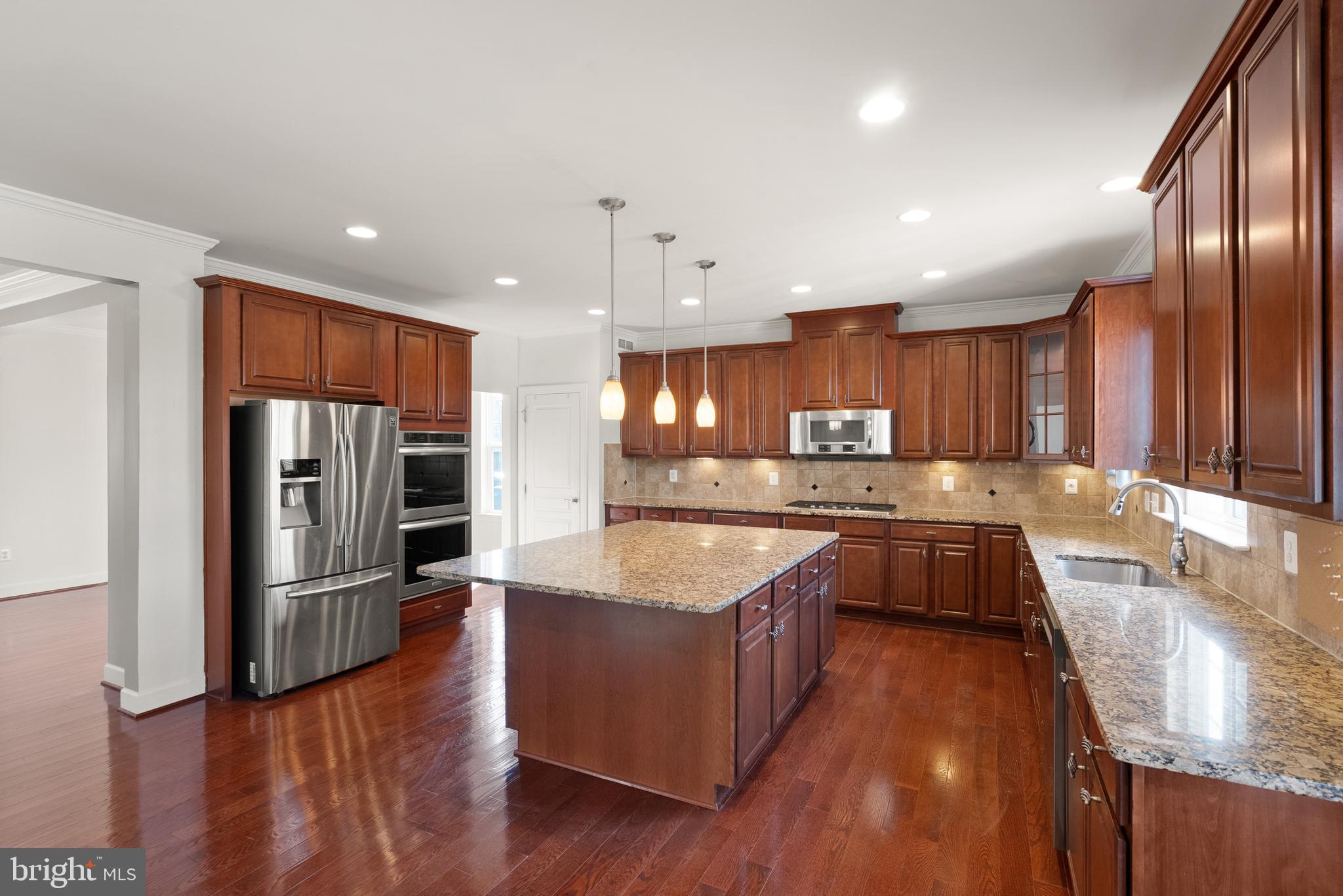 HOPE HILL CROSSING - Residential