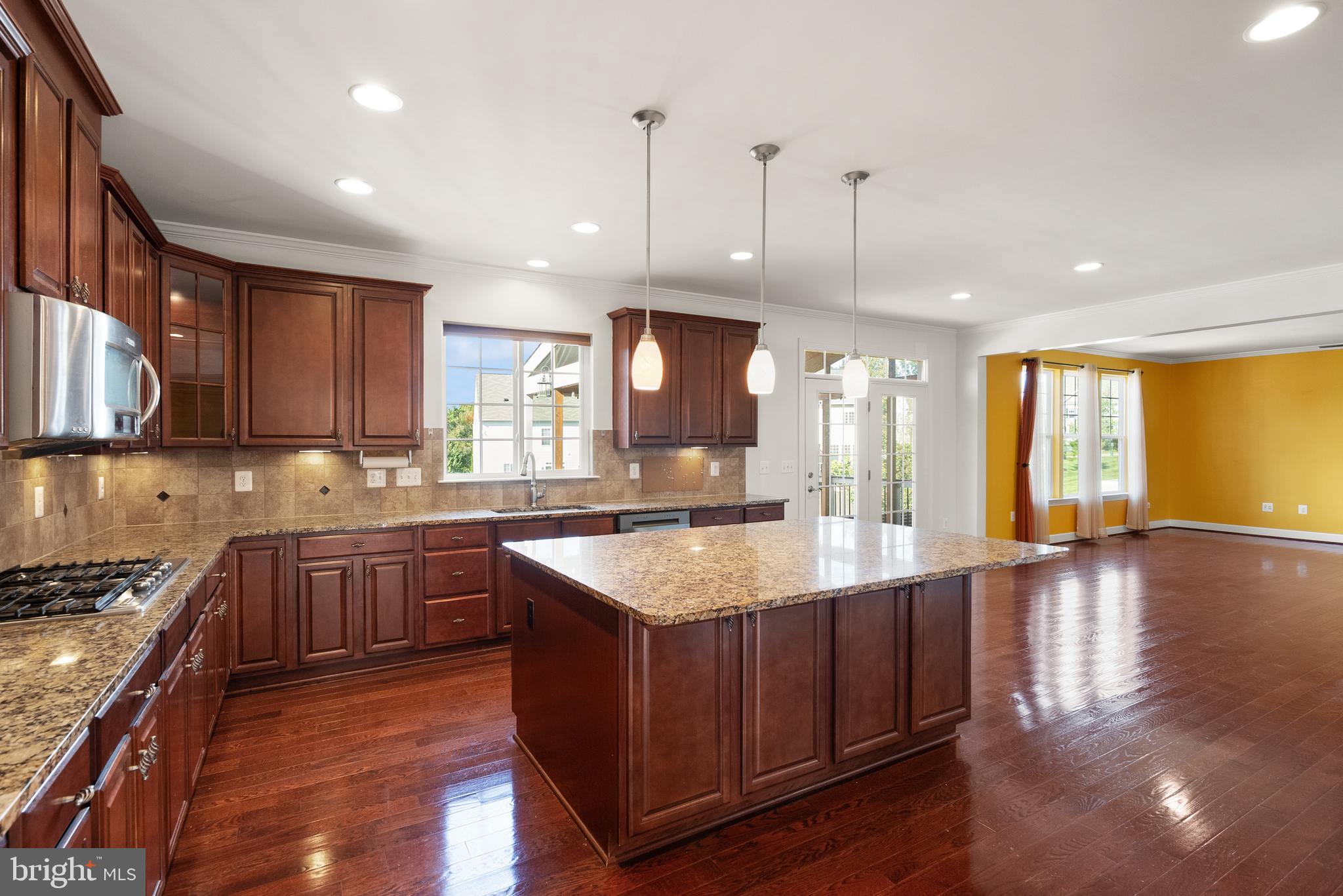 HOPE HILL CROSSING - Residential