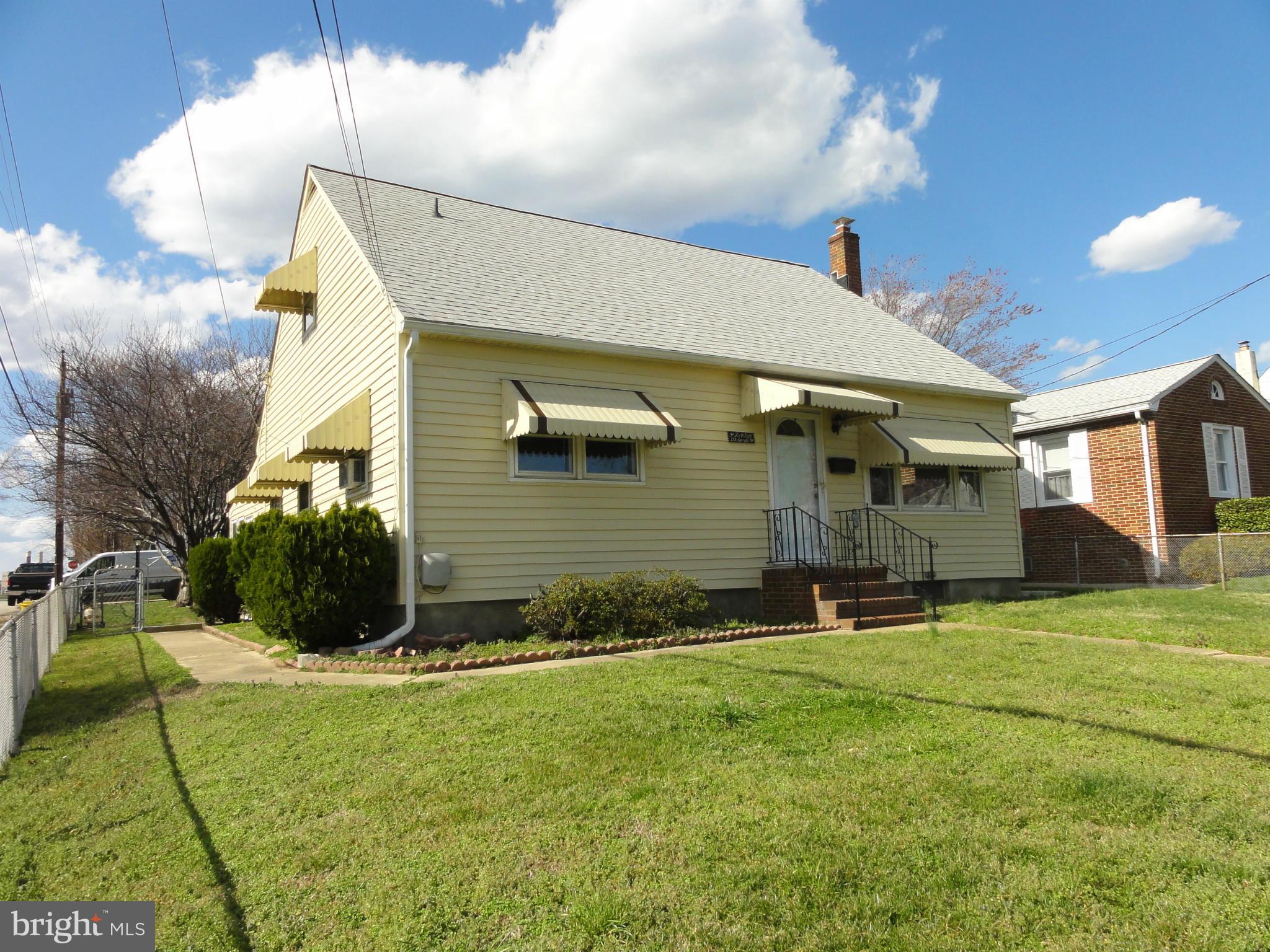 RIVIERA BEACH - Residential