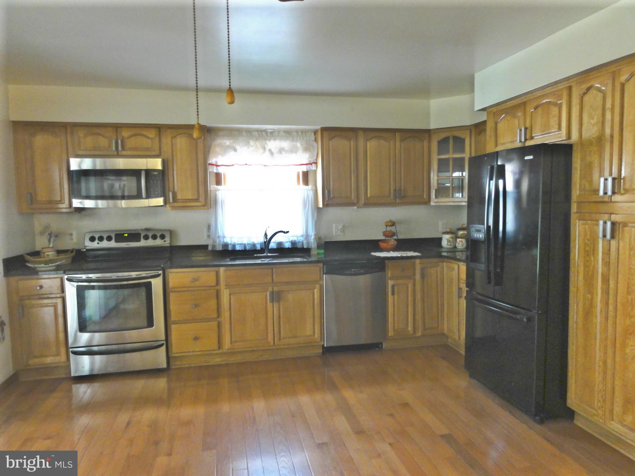 RIVIERA BEACH - Residential