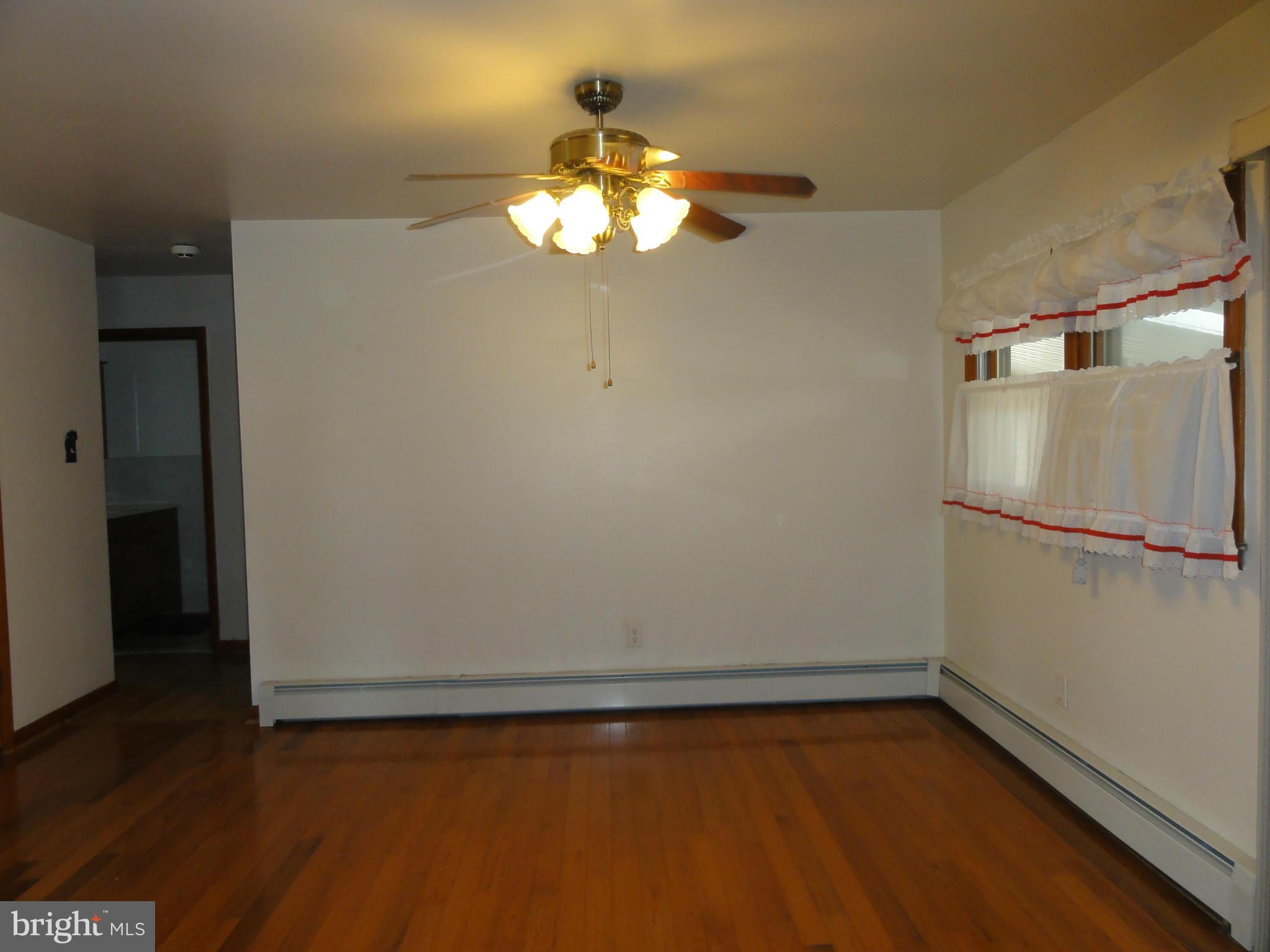 RIVIERA BEACH - Residential