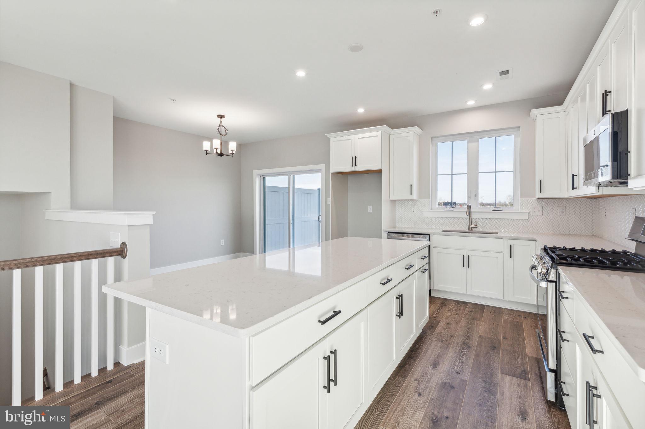 THE TOWNS AT HIGHER ROCK - Residential Lease