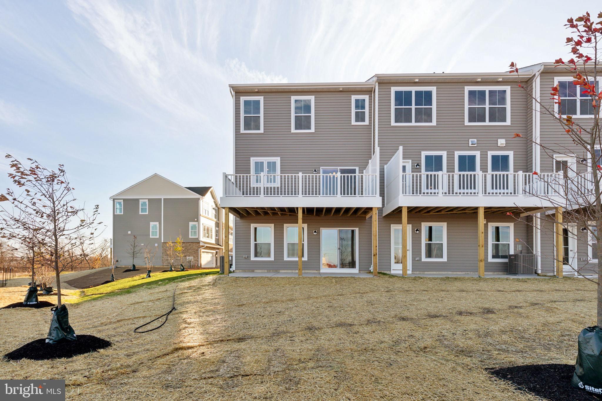 THE TOWNS AT HIGHER ROCK - Residential Lease